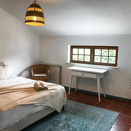 Frühstückspension The Far End Surf House - Surf & Yoga Holidays *