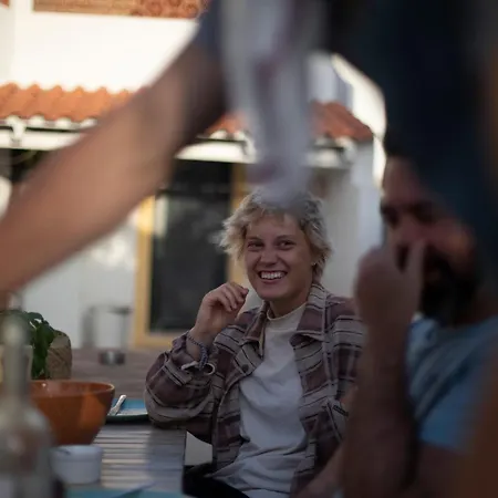 The Far End Surf House - Surf & Yoga Holidays Отель типа 