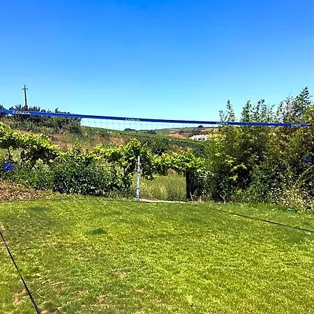 Bed and breakfast The Far End Surf House - Surf & Yoga Holidays *